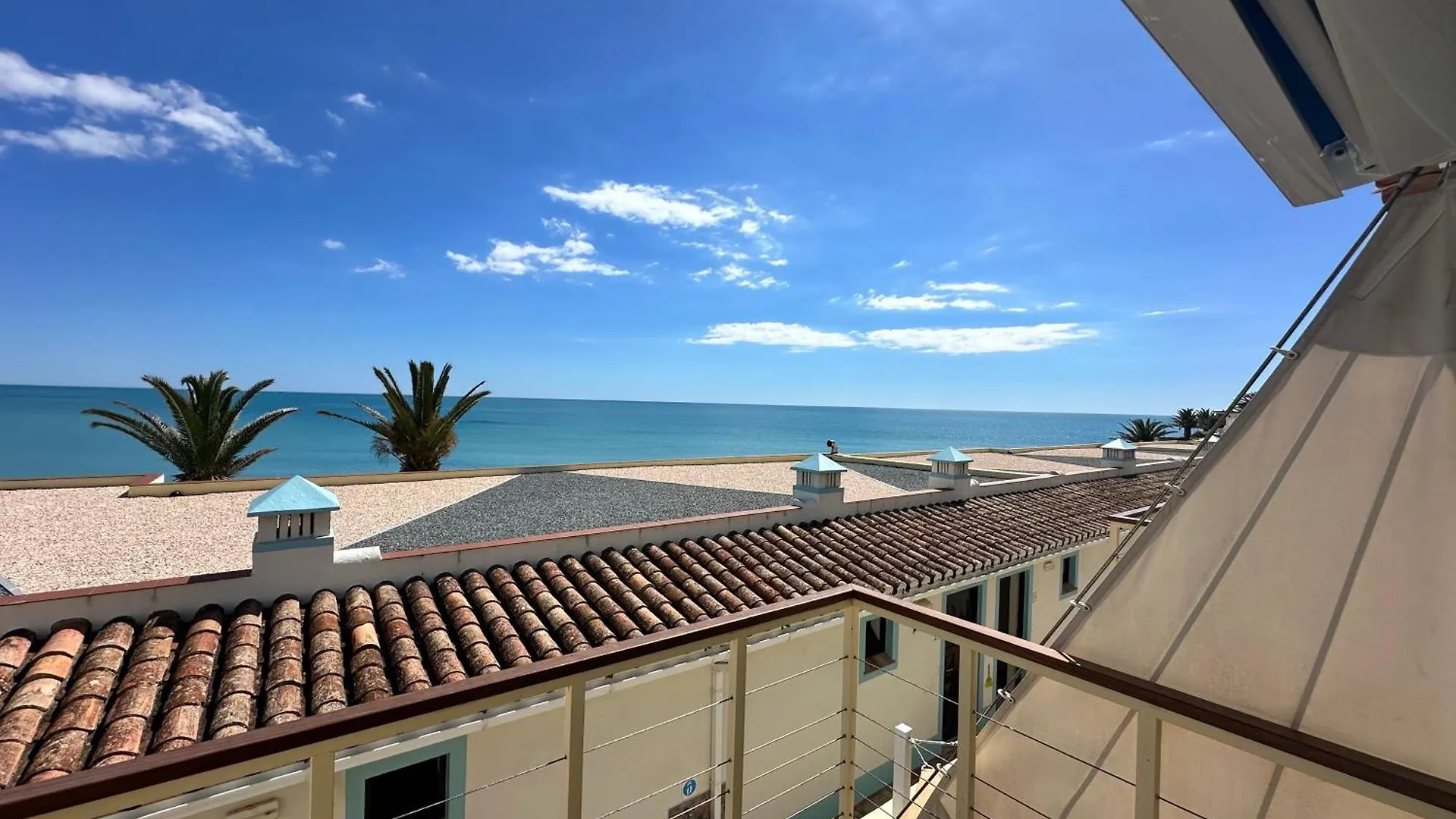 Aparthotel Luz Beach Apartments